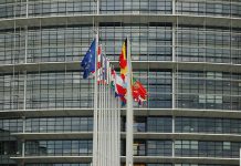 Parlamento Europeu: Eleitos os 14 vice-presidentes e os cinco questores