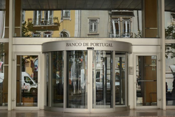 Banco de Portugal alerta para entidade não habilitada a conceder crédito em Portugal