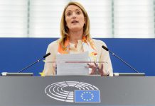 Roberta Metsola defende autonomia estratégica da União Europeia