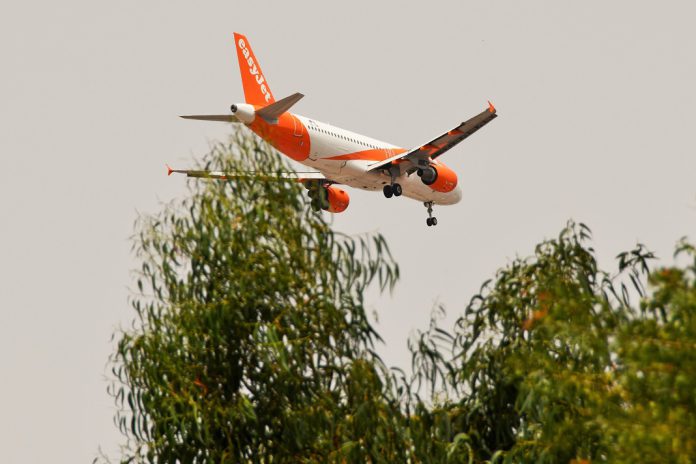 easyJet anuncia novas ligações para o verão de 2025 – Palermo e Tirana