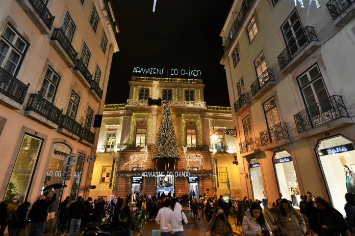 Chiado, em Lisboa, é a zona comercial mais cara de Portugal e a 30ª no Mundo