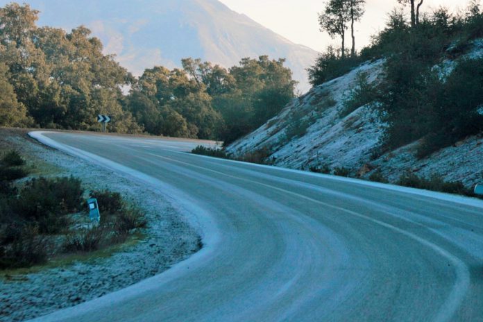 Alerta: condução em tempo de gelo e neve – como minimizar riscos